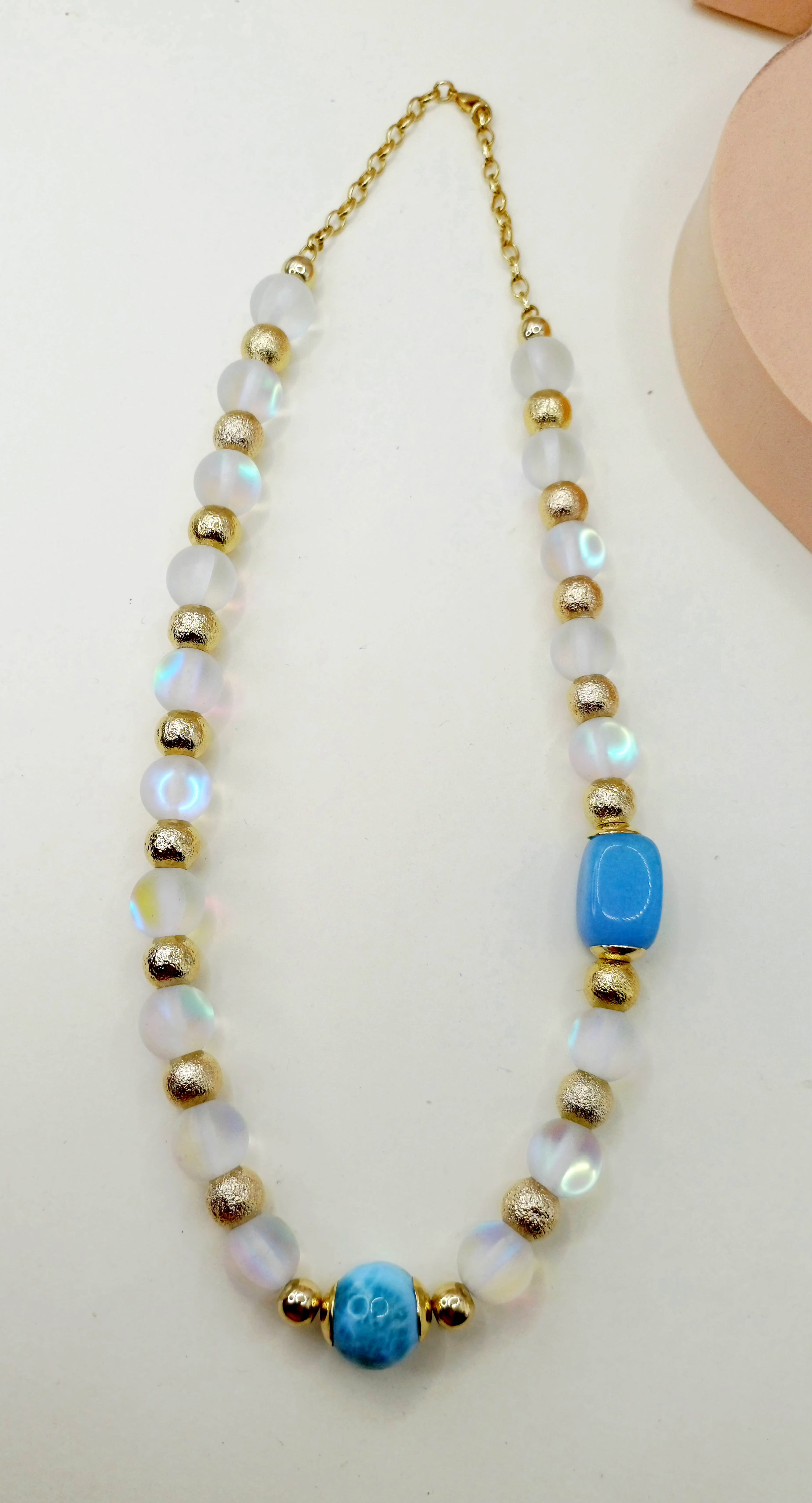 Collar piedra de Luna y Larimar